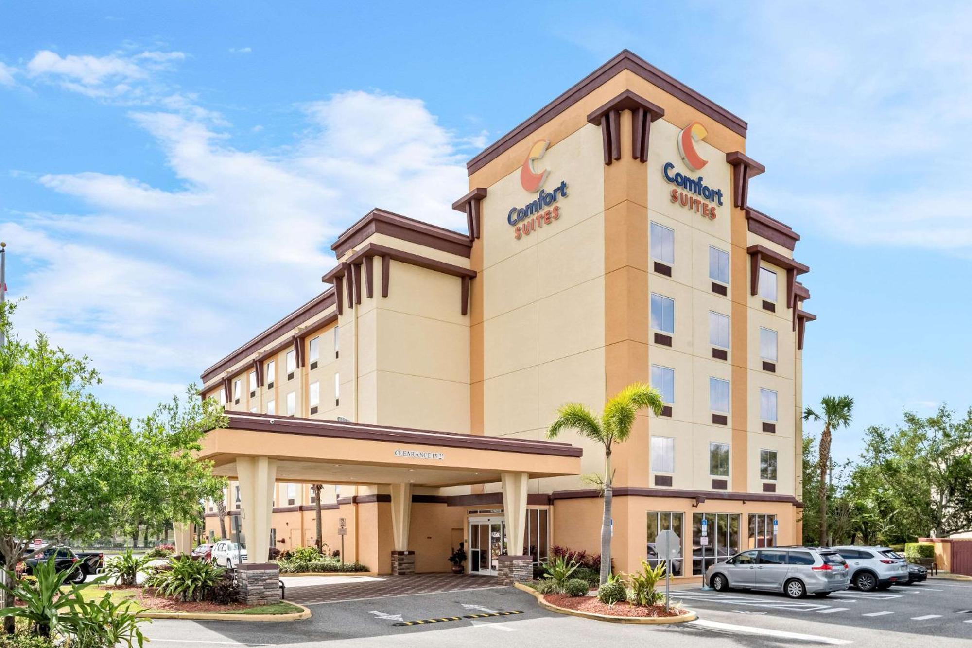 Comfort Suites Orlando Airport Exterior foto